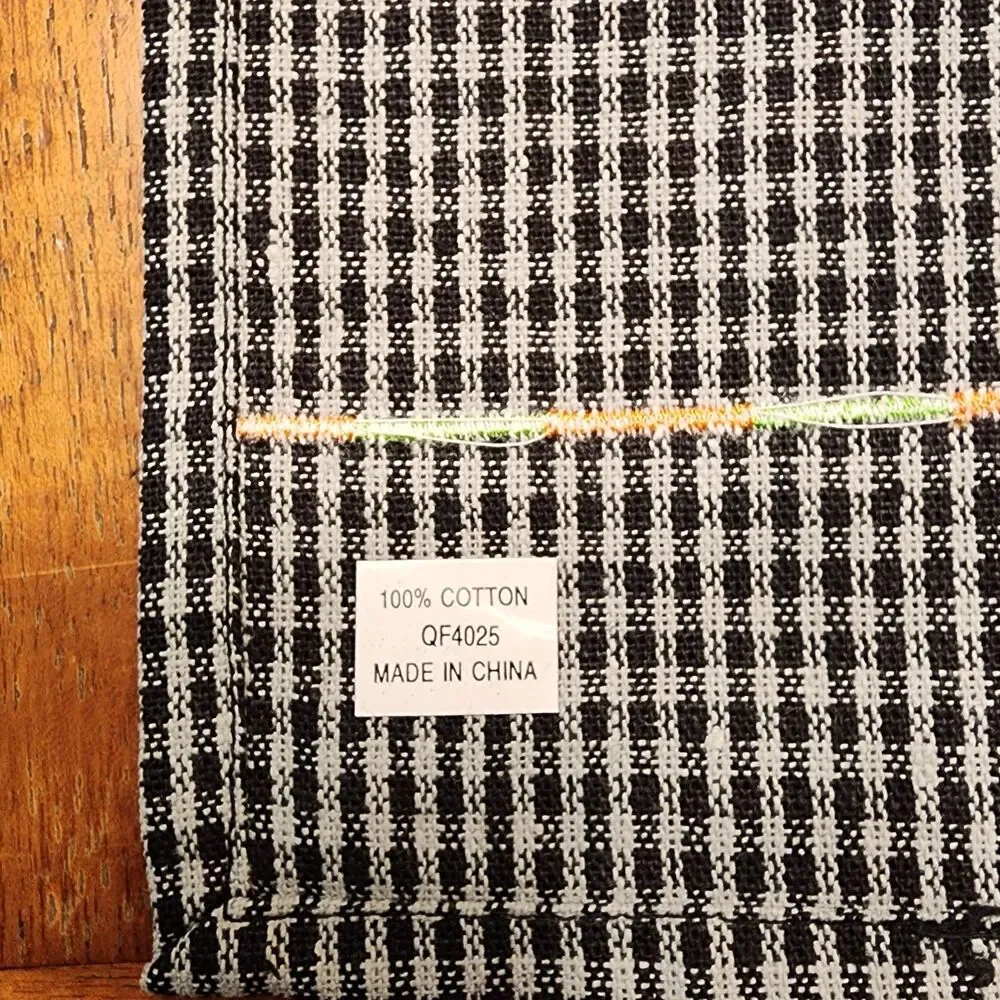 Halloween kitchen towels and pot holder set
